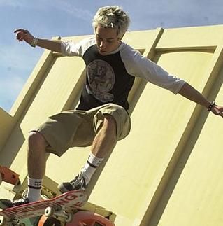 dave é son skate