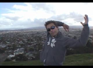 sa c seb qui fé le singe